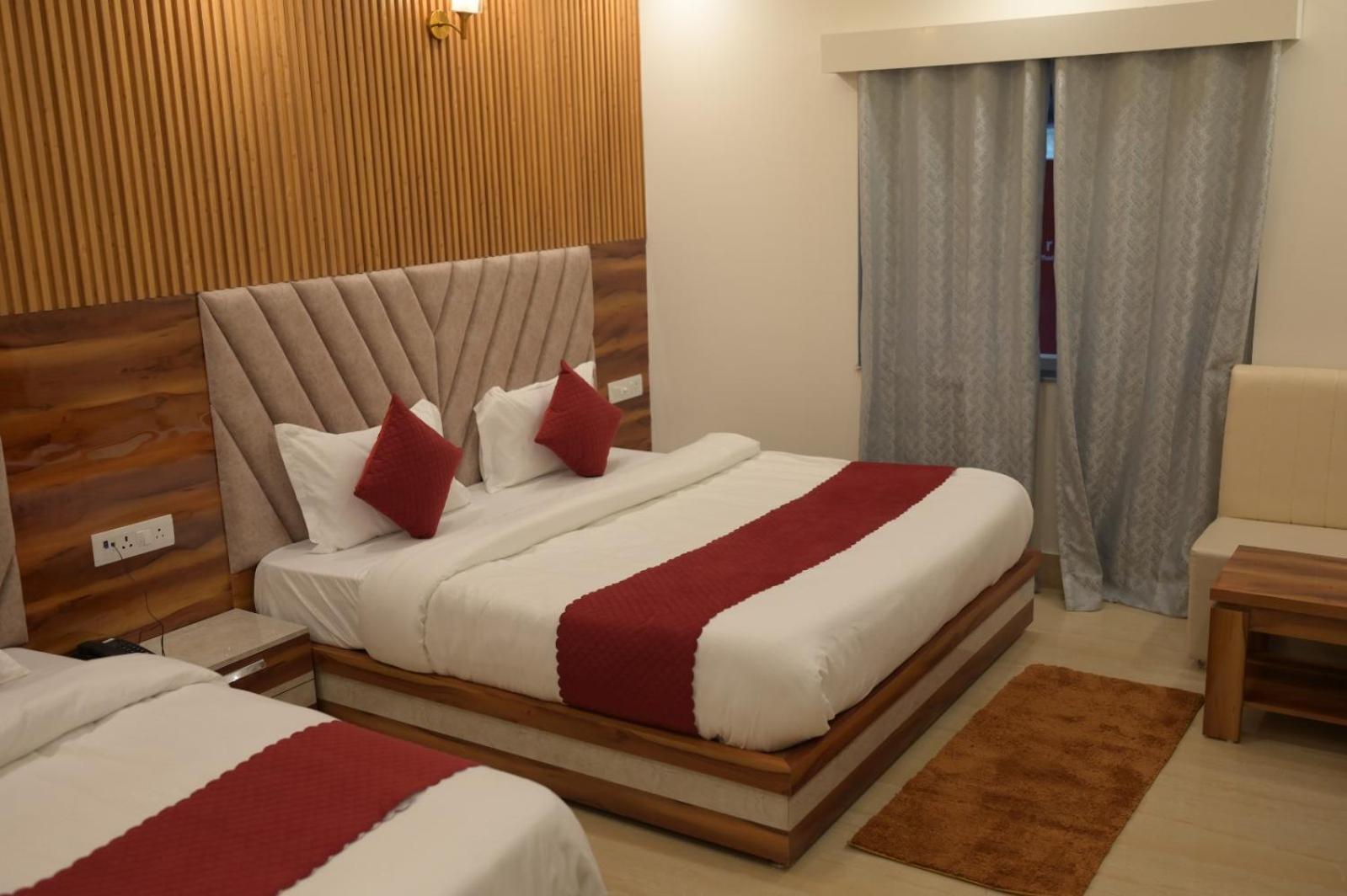 Hotel Udit Inn Rudraprayāg מראה חיצוני תמונה